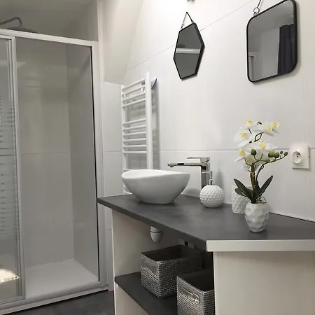 St Genes Apartment